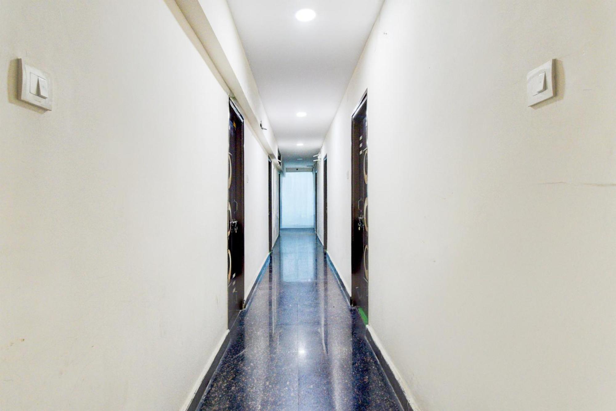 Super Hotel O Malkajgiri Maula Ali Exteriér fotografie